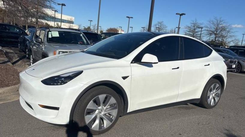 TESLA MODEL Y 2024 7SAYGDEE5RA245417 image